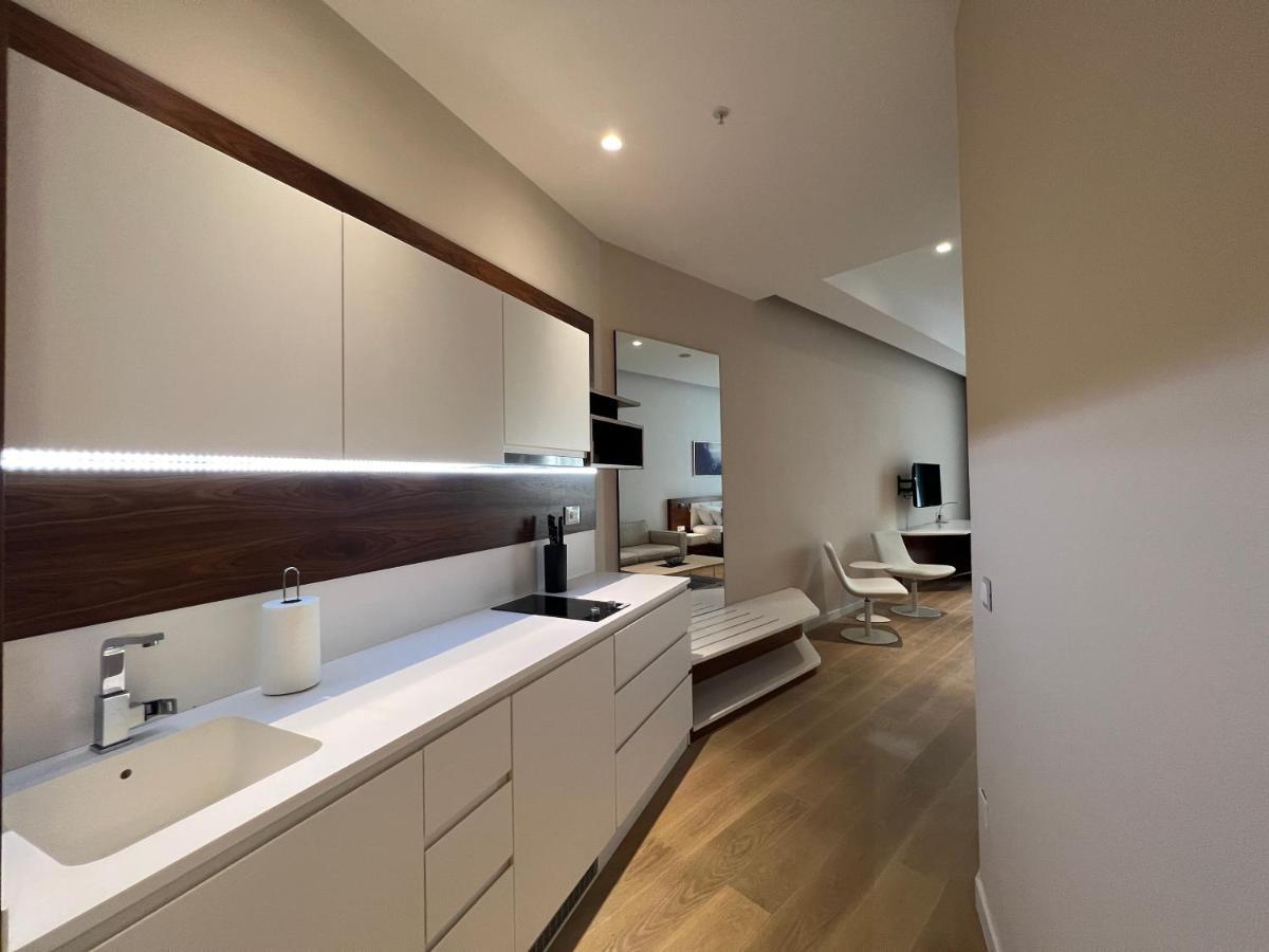Apartment Plaza *
