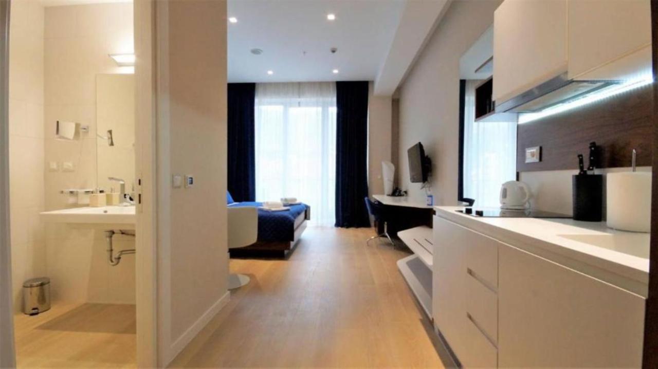 Plaza Apartment Budva